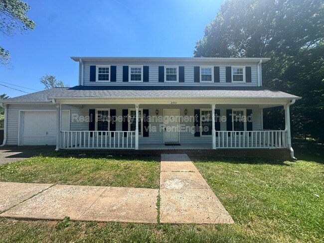 Building Photo - 2393 Spicewood Dr