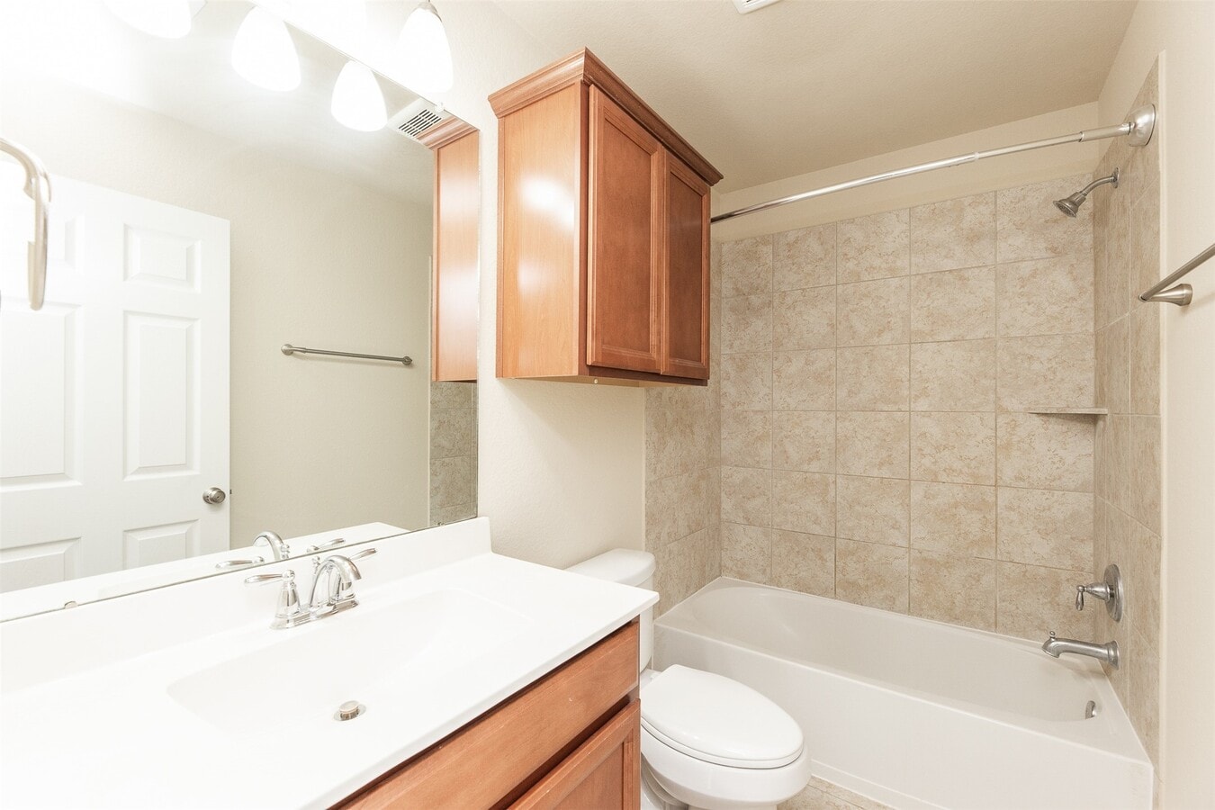 Photo - 16915 Sedum Grn