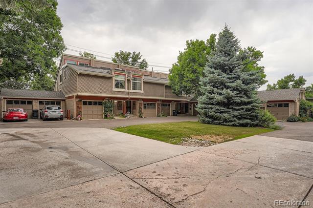 Photo - 235 S Monaco St Pkwy