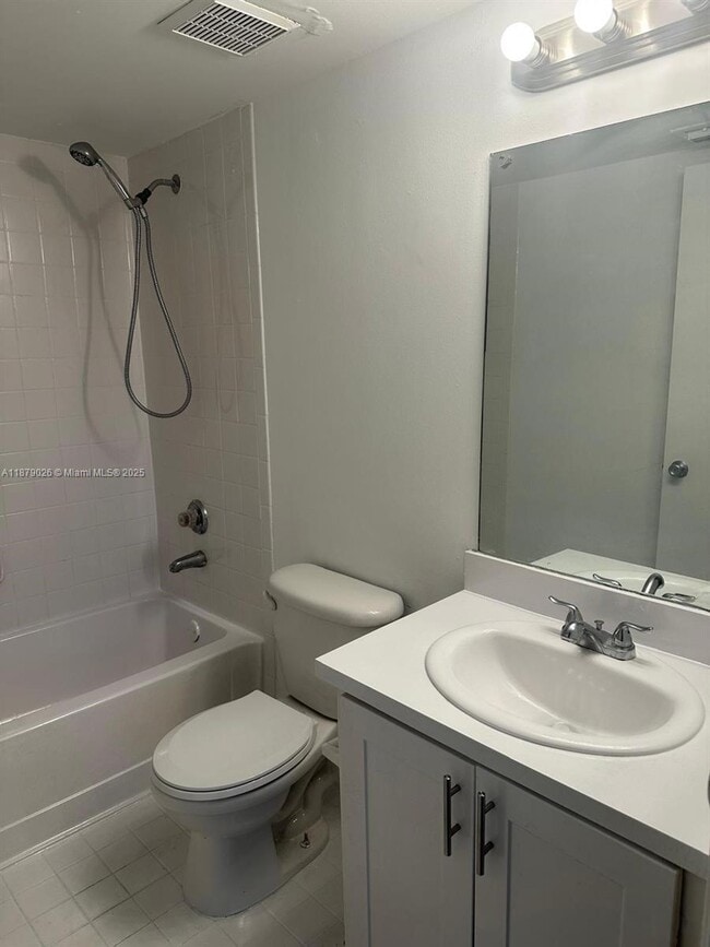 Photo - 9777 Nob Hill Ct Unit 9777