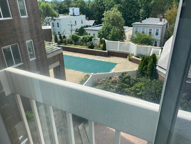 Photo - 950 Massachusetts Ave Unidad 310