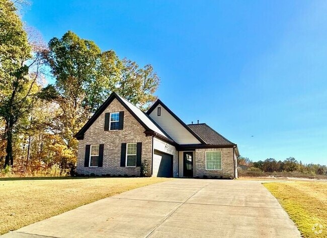 Building Photo - Now Leasing a 4-bedroom 2.5 bath in Byhalia. Rental