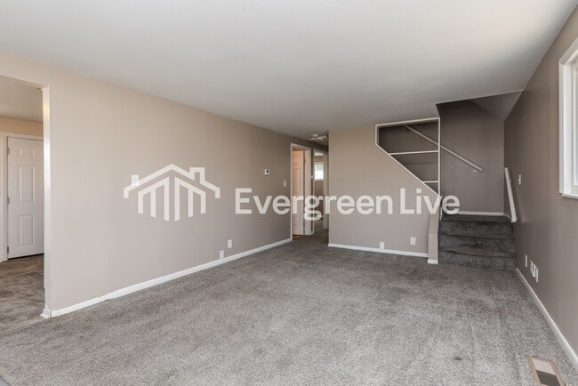 Photo - 4014 Woodcliffe Ave