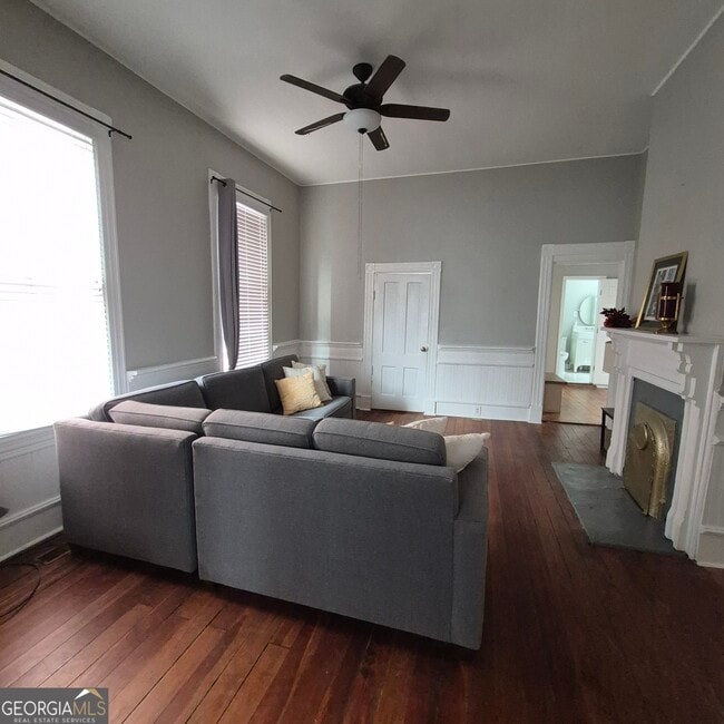 Photo - 867 Orange Terrace