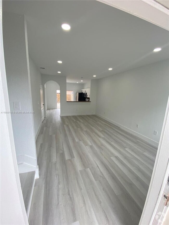 Building Photo - 13765 SW 170th Terrace Rental