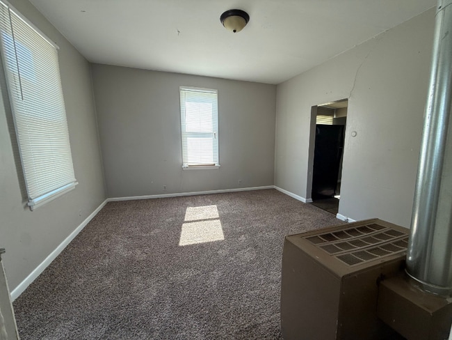 Building Photo - 2417 8th Ave N Rental