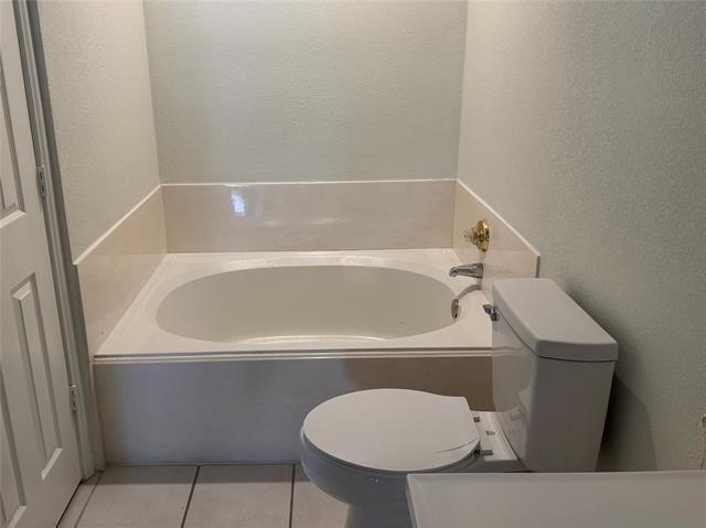 2453 Southcourt Cir