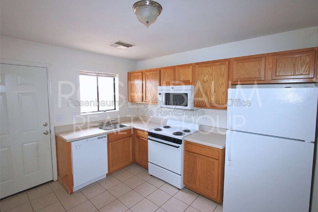 Photo - 15588 S Yava Rd