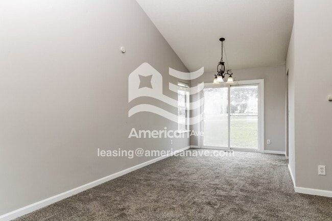 Photo - 314 Sandpine Rd