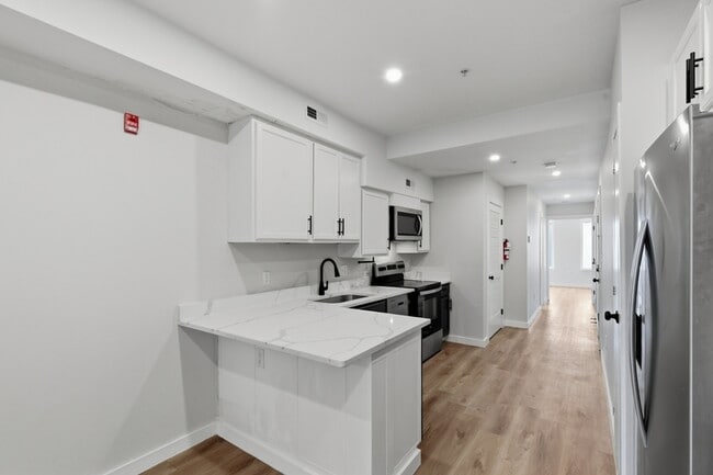 Photo - 48 S Carrollton Ave