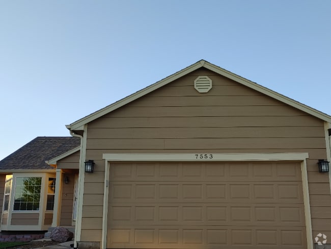 Building Photo - 7553 Barn Owl Dr Rental