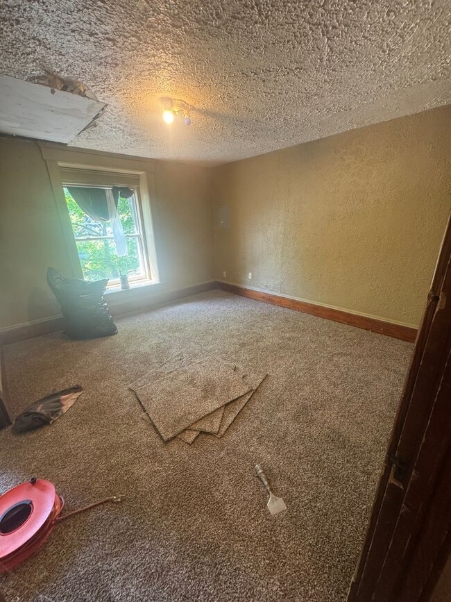 Photo - 835 Kenmore Blvd Unit UP