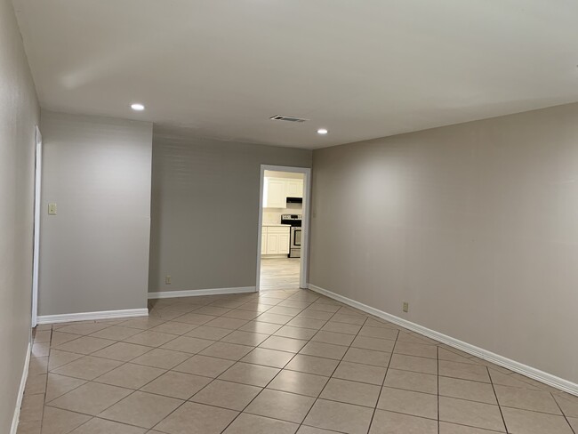 Photo - 3901 Drexel Ave