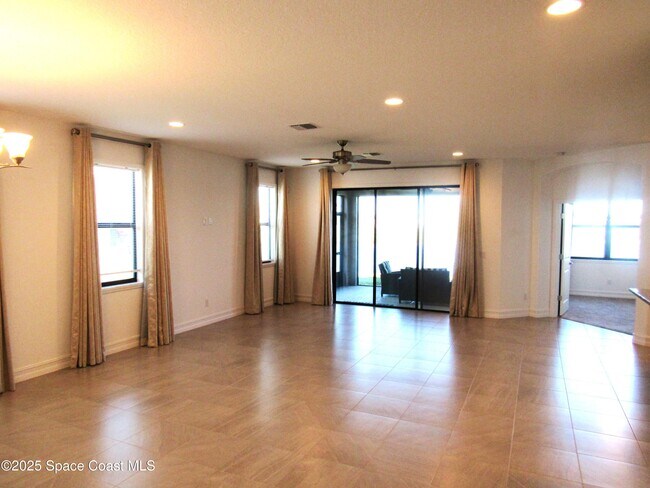 Photo - 3398 Addison Dr