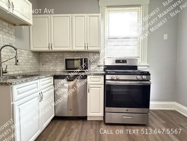 Photo - 3115 Minot Ave