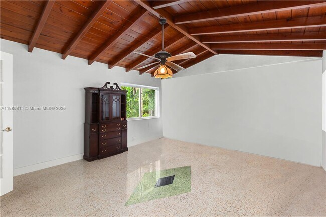 Photo - 3018 Coconut Grove Dr