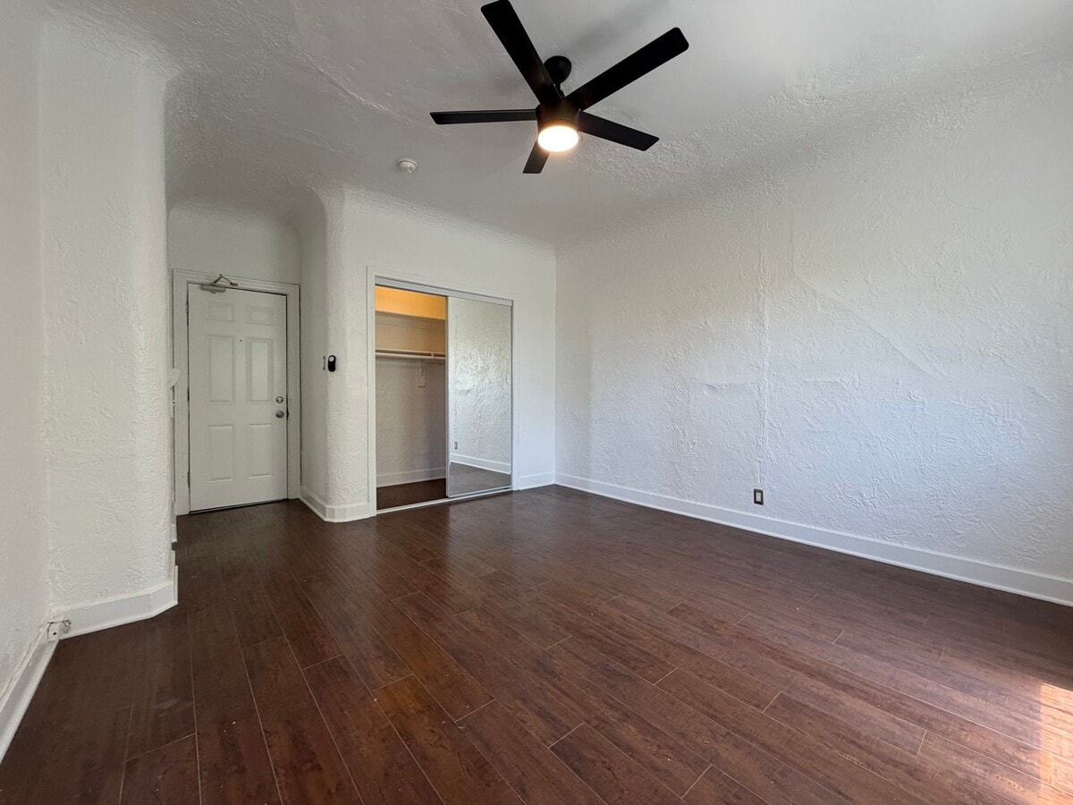Photo - 206 S Coronado St Unidad 206