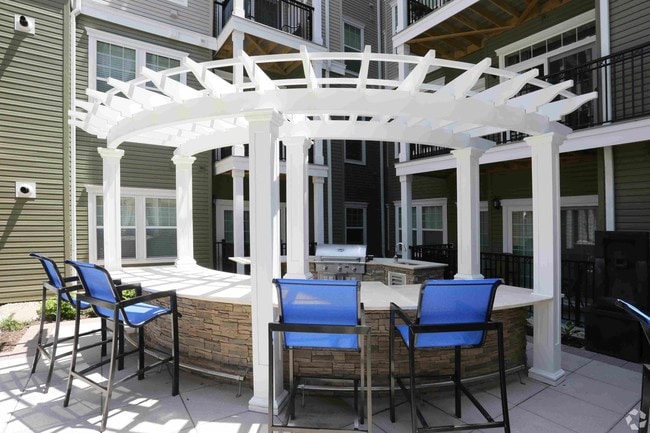 The Allure Mineola