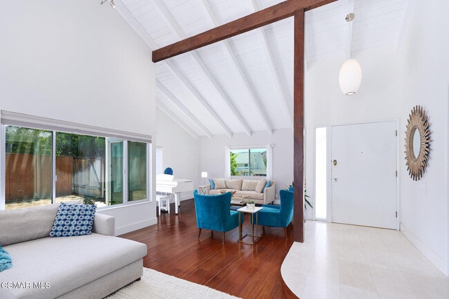 Photo - 3078 Saddleback Ct