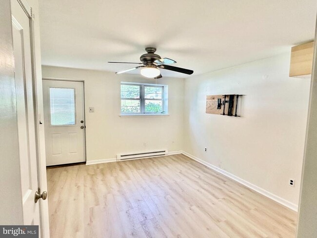 Photo - 333 Lacey Ave Unit B9