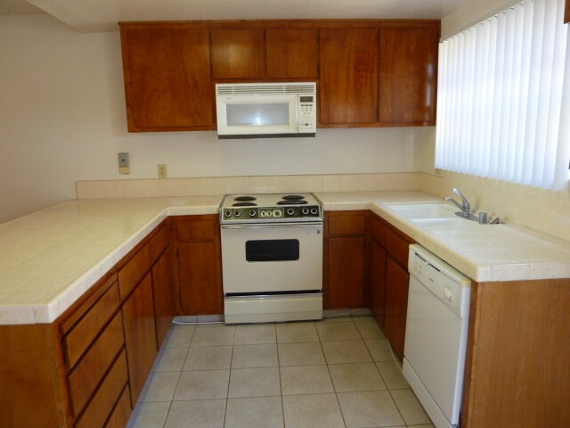 Photo - Great Two Story Condo in a Nice Area & Near Gym!