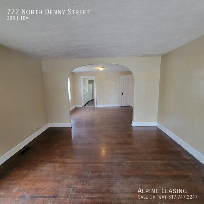 Photo - 722 N Denny St