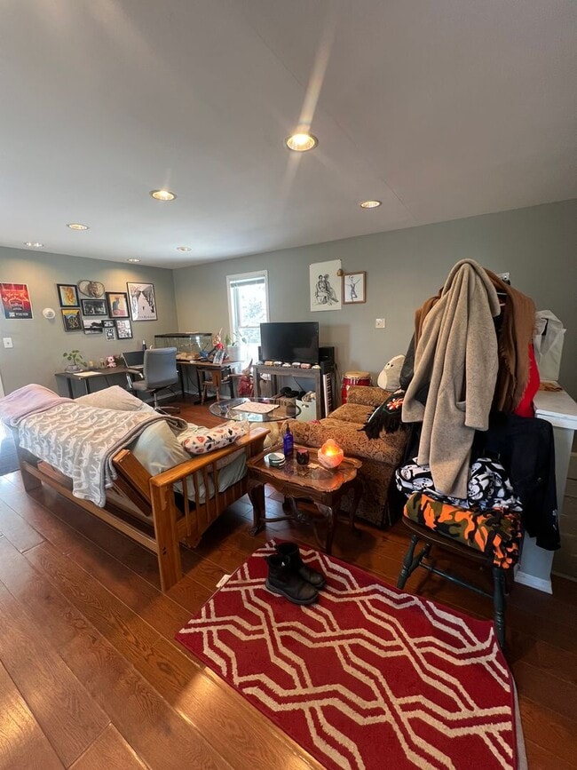 Photo - AVAILABLE March - 1 BED 1 BATH