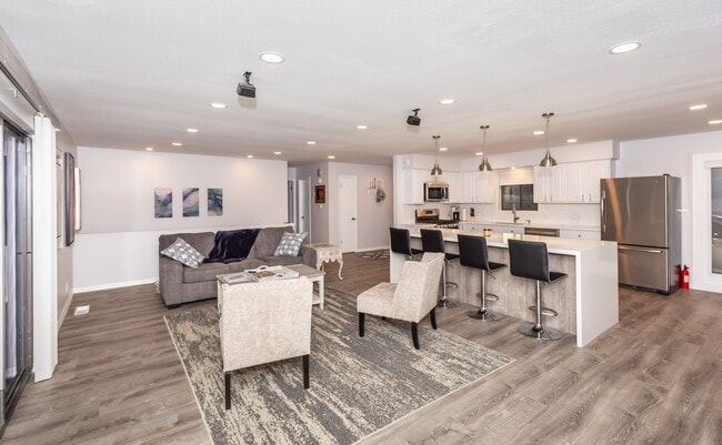 Photo - 2293 Sandia Dr