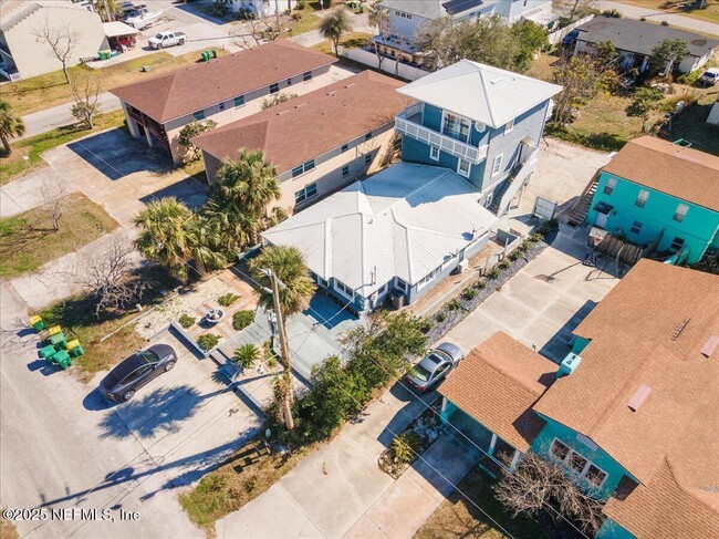 Photo - 412 13th Ave N