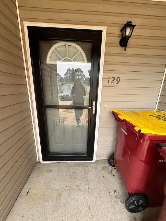 Photo - 129 Oak Terrace Dr