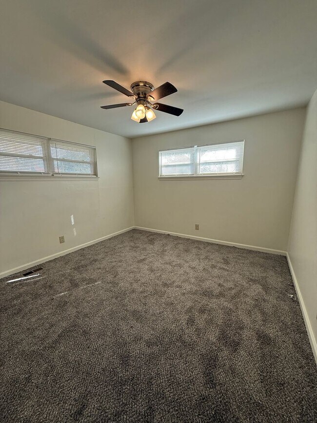 Photo - 4 Bedroom / 2 Bath Home