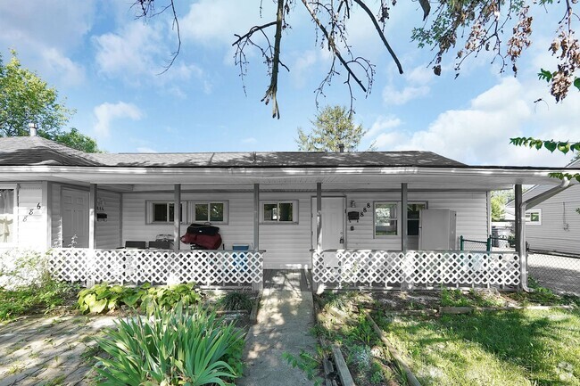 Building Photo - 886-888-888 Derrer Rd Unit 888 Rental