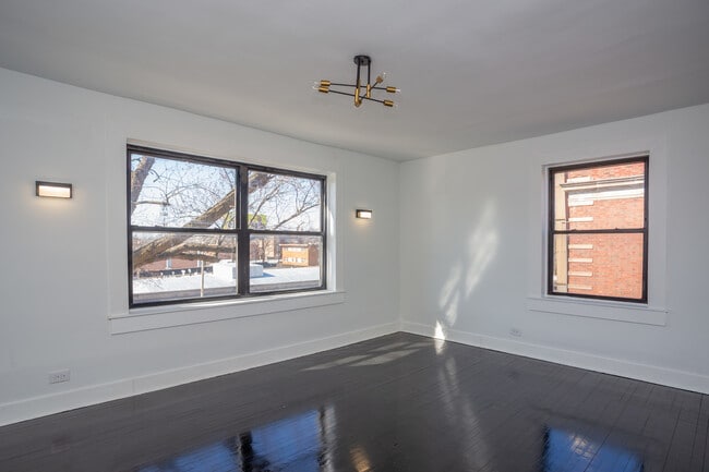 Photo - 7505 S Yates Blvd Unidad 1