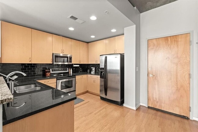 Photo - 860 Peachtree St NE Unit 1506