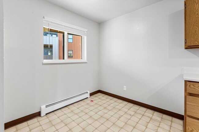 Photo - Riverbend Apartments