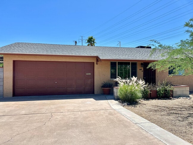 Photo - 6607 E Sheridan St