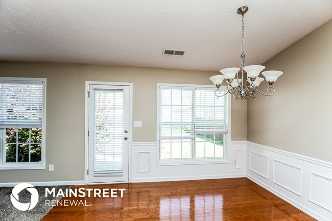 Photo - 116 Sparkling Spring Trail