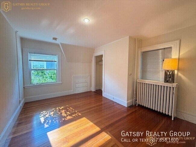 Building Photo - 17 Prentiss St Unit 2R