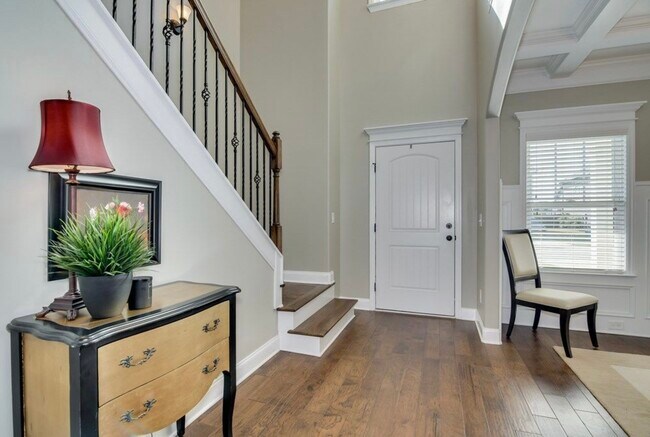 Photo - 5464 Everlook Cir