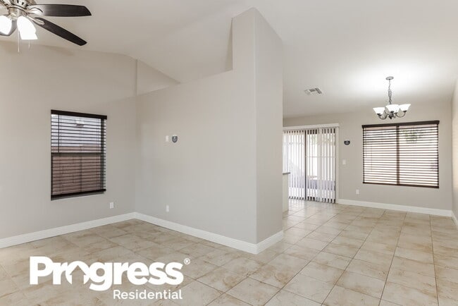 Photo - 10842 W Sands Dr