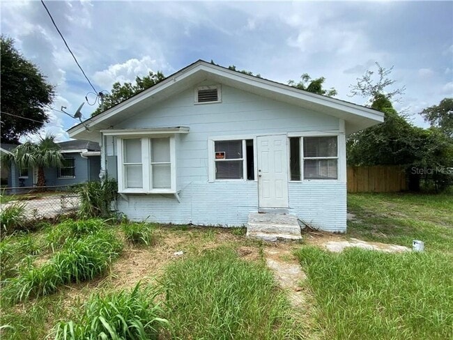 Updated 3/1 College Hill Home- Move In Ready! - Updated 3/1 College Hill Home- Move In Ready!