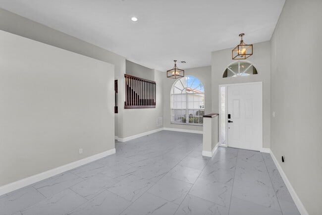 Photo - 491 SW 182nd Way