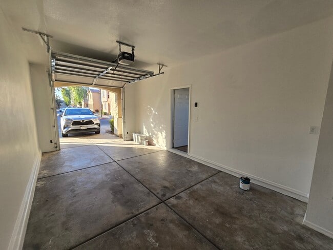 Photo - 5117 S 15th Pl