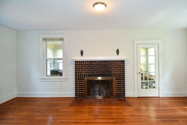 Photo - Nestled in the highly desirable Aurora Hills community.