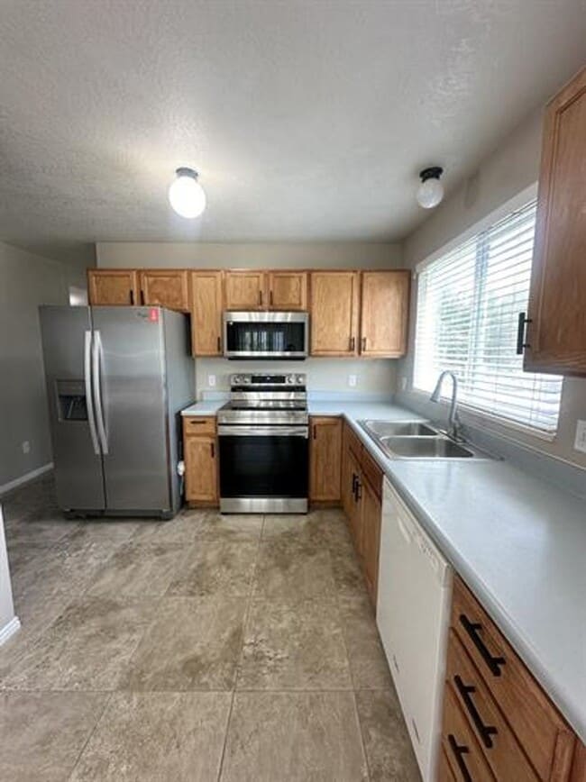 Photo - Charming Murray Home