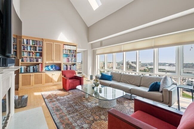 Photo - 197 8th St Unit PH212