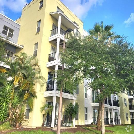 Building Photo - 1501 Doyle Carlton Dr Unit 404 Rental