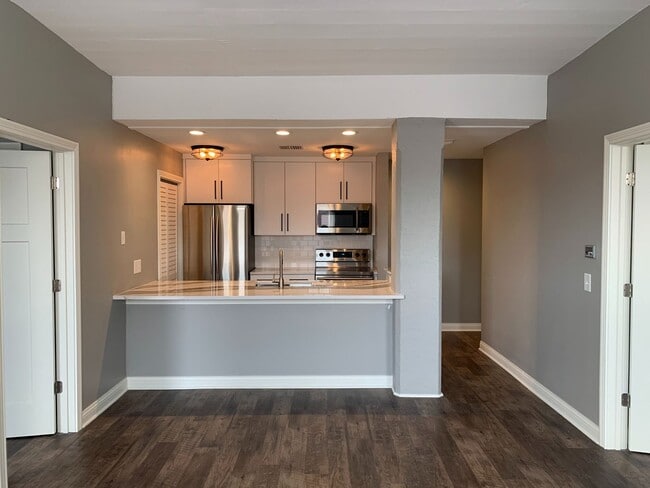 Photo - Condo for rent by Capital Property Management