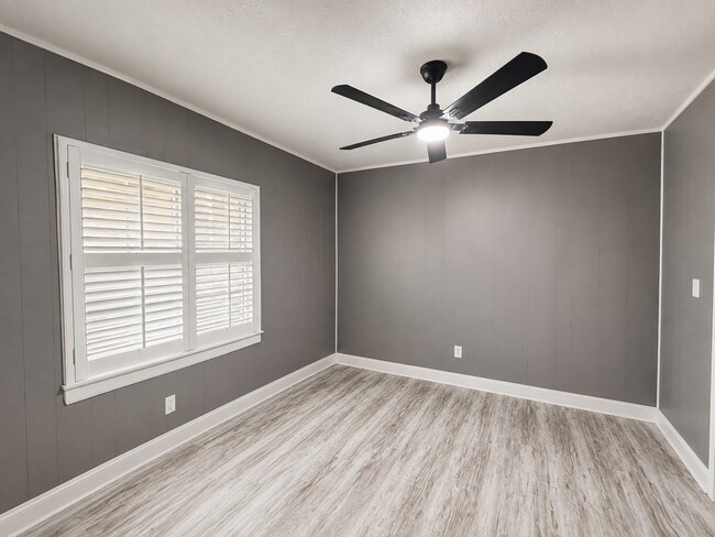 Photo - Spacious Orange Park Home with a Large Yard