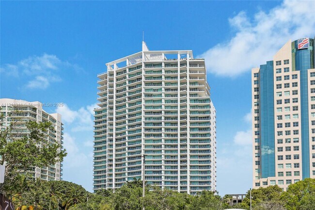 Building Photo - 2627 S Bayshore Dr Unit 1103